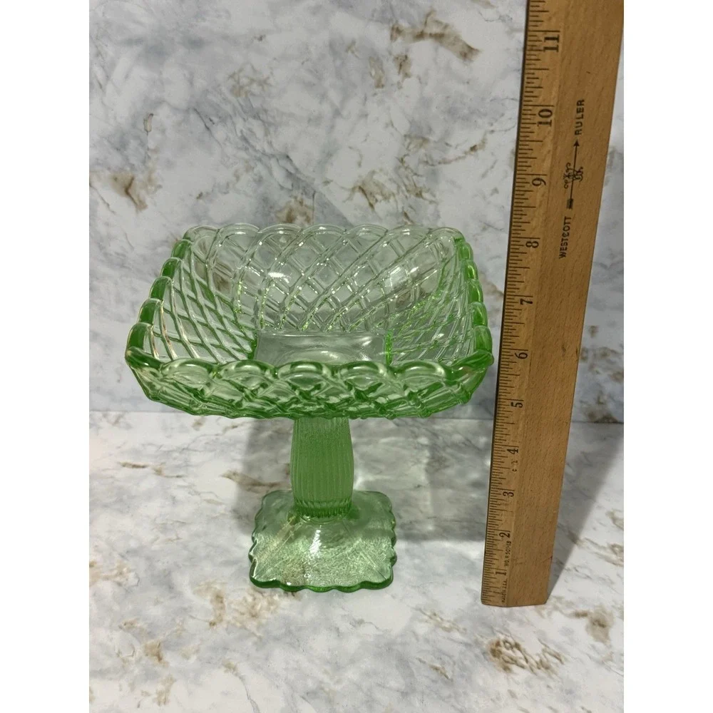 L.E. Smith 1960 Green Glass Compote Trellis Pressed Pattern Bowl 6 1/4